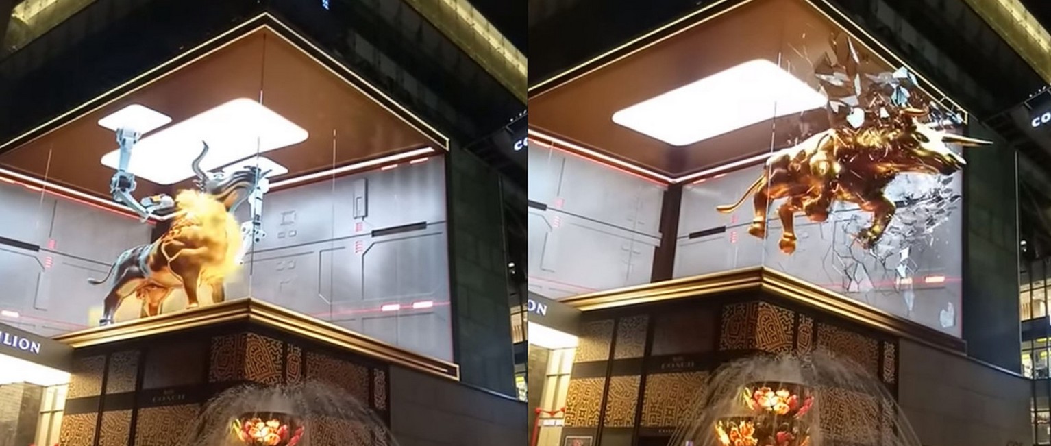 3D ‘Golden Bull’ at Pavilion shopping mall, Kuala Lumpur