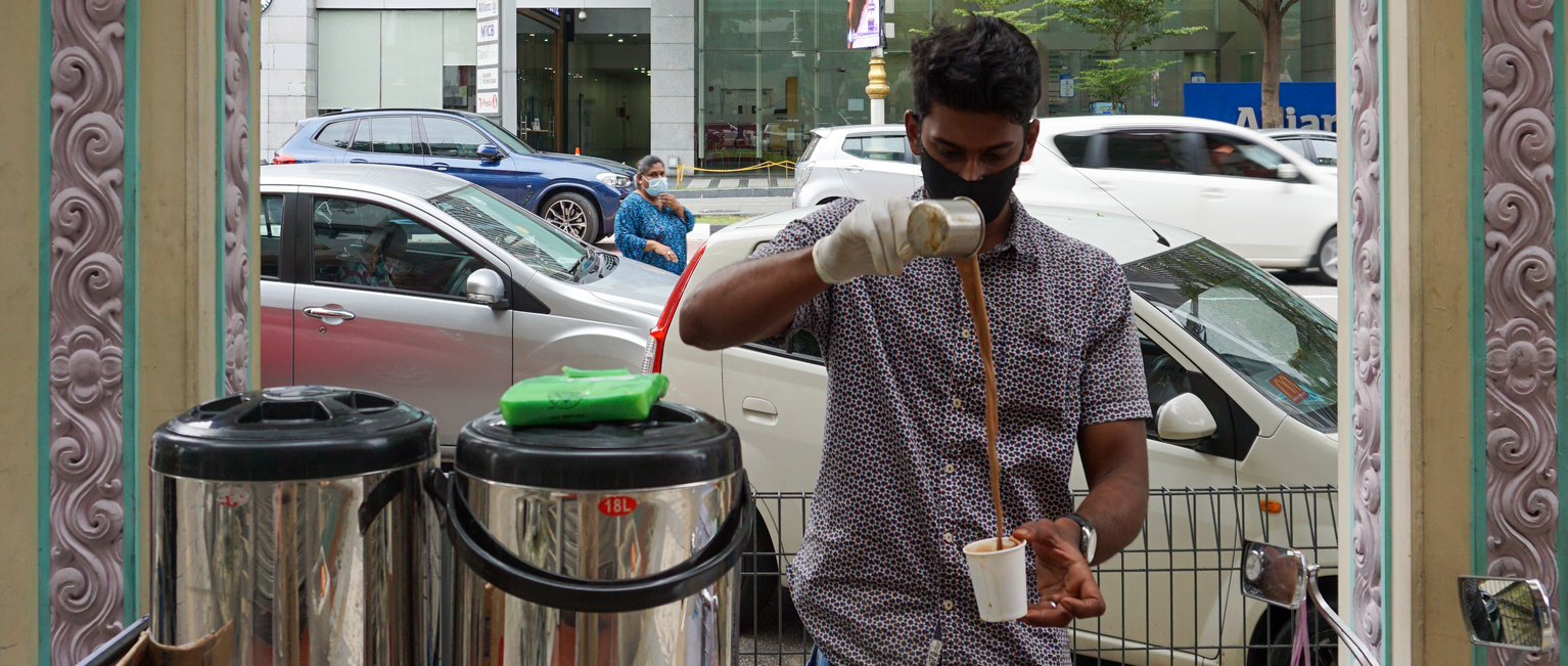 Tea Thambi, the tea stalls-on-wheels 