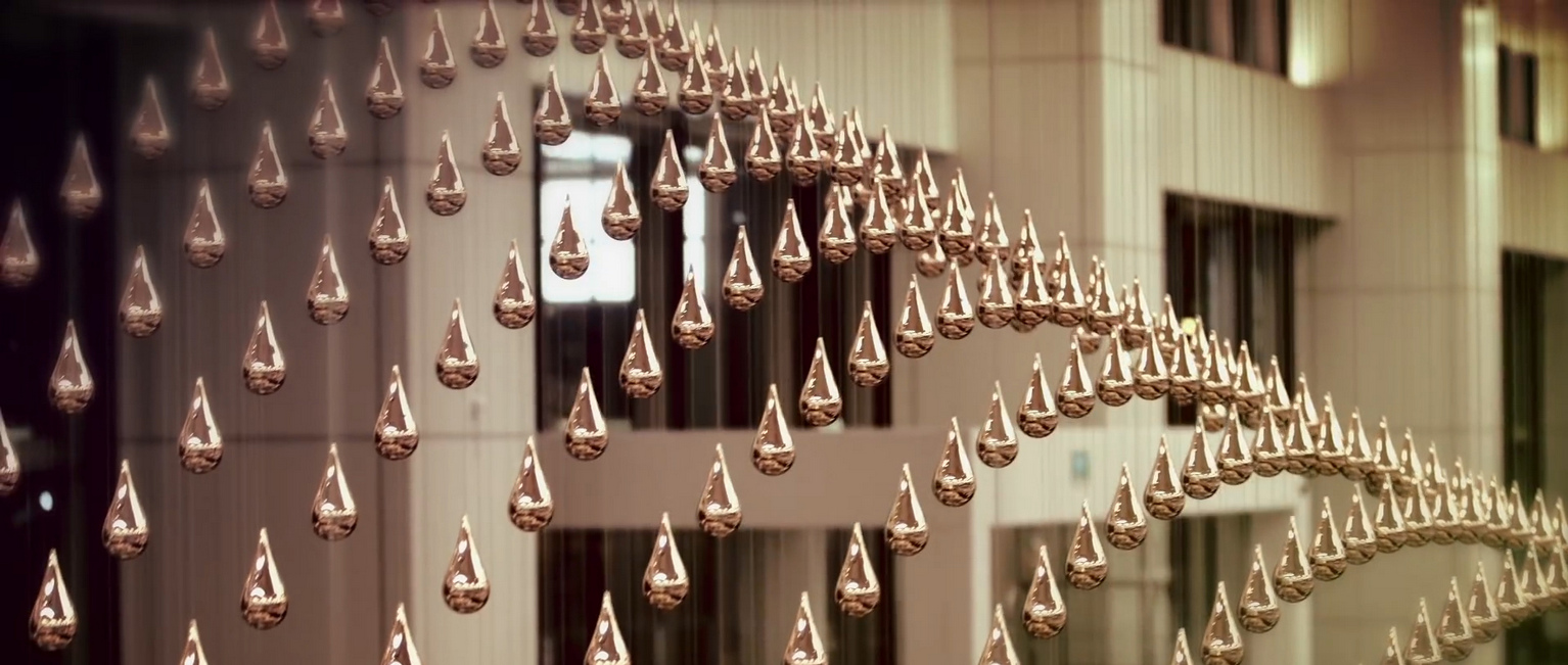 ‘Kinetic Rain’ in Changi Airport, Singapore
